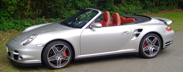 Porsche 911 Turbo Cabriolet.