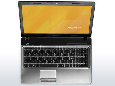 Lenovo IdeaPad Z560:   LED-