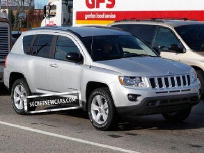  Jeep Compass   