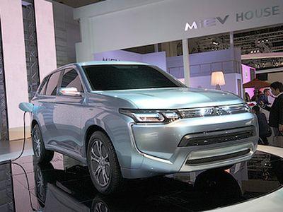 Mitsubishi      Outlander