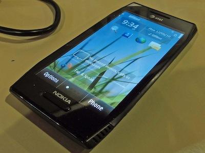 Nokia X7.