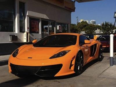 McLaren      MP4-12C