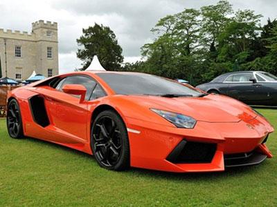 Lamborghini  Aventador   