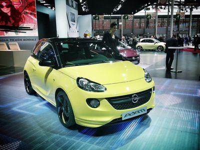 Opel Adam   