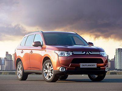   Mitsubishi Outlander    