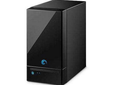    BlackArmor NAS 220 Storage Server.